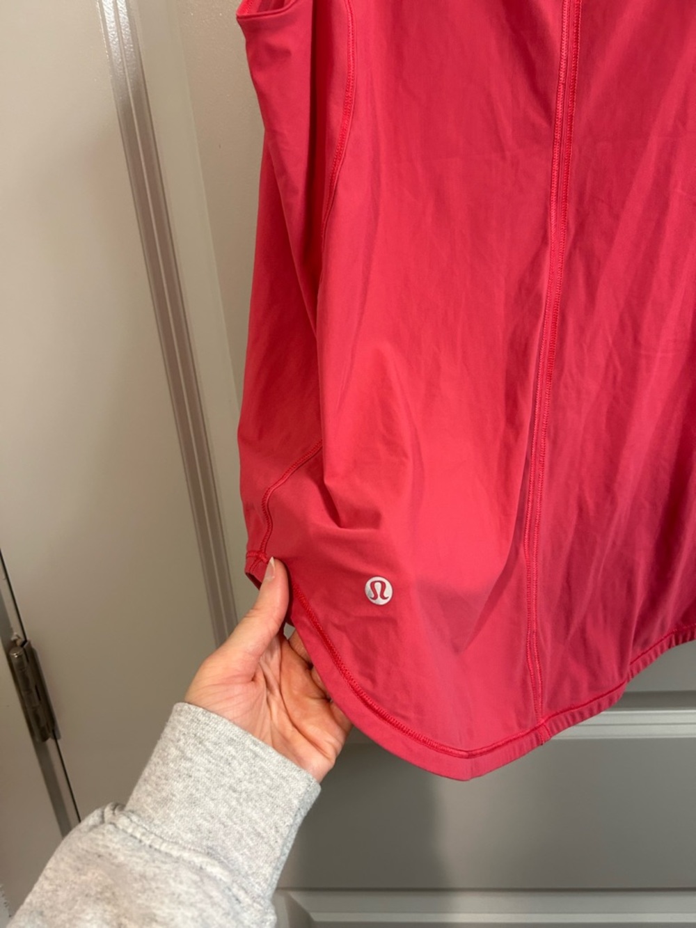 lululemon athletica Sleeveless Performance Tank - Bright Pink - Picture 3 of 4